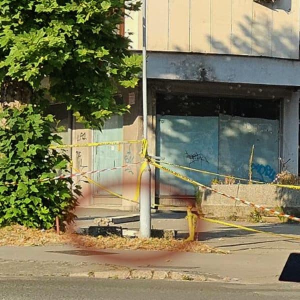 Tuzla, Rudarska ulica, fasada