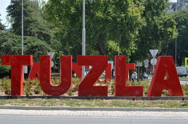 danas u bih uglavnom suncano vrijeme temperature i do 34 stepena u drugom dijelu dana moguce naoblacenje i lokalni pljuskovi