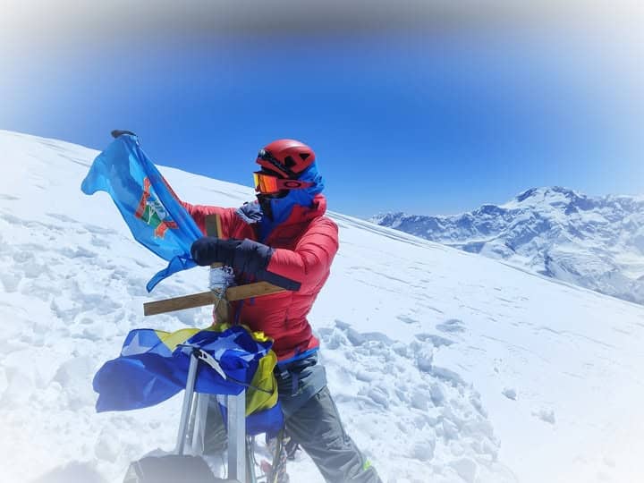 Iz Tuzle na 7.010 metara: Sanjin Hodžić osvojio jedan od najtežih vrhova Azije