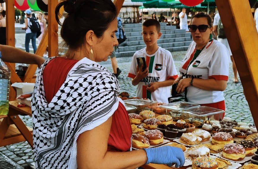 Tuzla u znaku solidarnosti: Održan humanitarni bazar za Gazu (Foto)