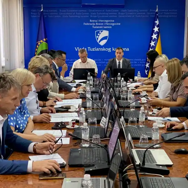 Vlada TK podržala realizaciju mega ekološkog projekta: Energetska obnova 102 javna objekta u prvoj fazi