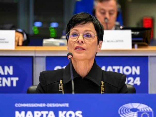 EU komesarka, Marta Kos, protesti u Srbiji