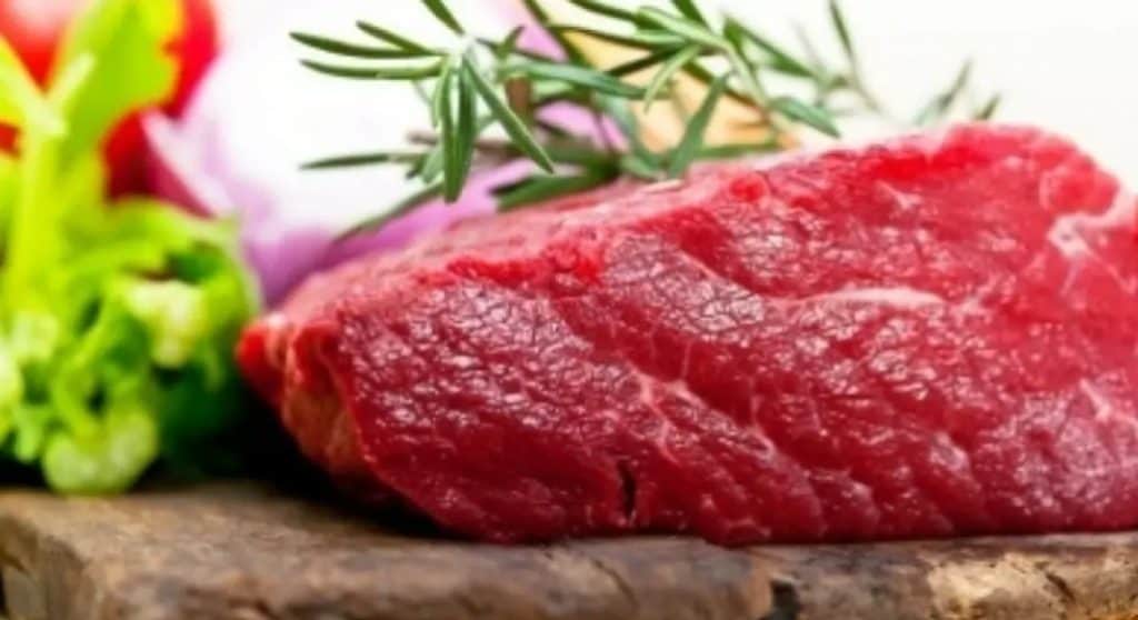 pranje mesa je korisno radi ciscenja od raznih bakterija koje se na komadima mogu nakupiti