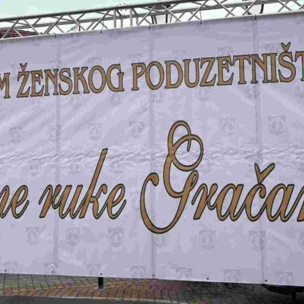 Završen osmi sajam “Zlatne ruke Gračanice”