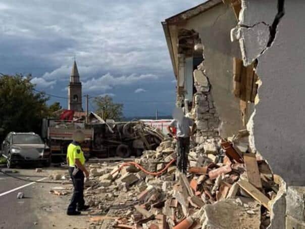 Kopar, nesreća, kuća