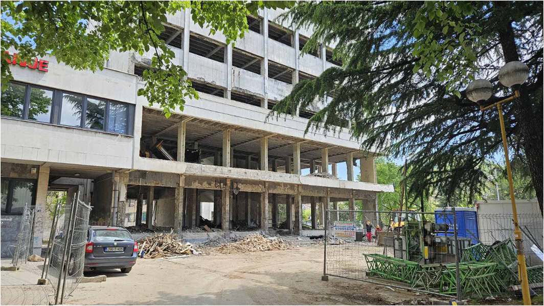 Sodaso, rusenje, ilustracija