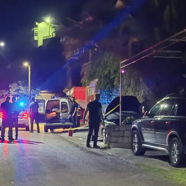 Vukanoviću ponovo zapaljen automobil ispred kuće, optužuje Dodika