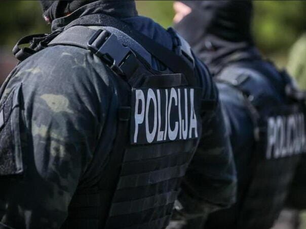 Policija, specijalci, kavez, panteri