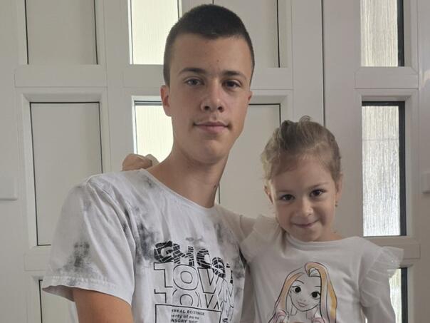 Pomozi.ba, Armin i Hana Smajić