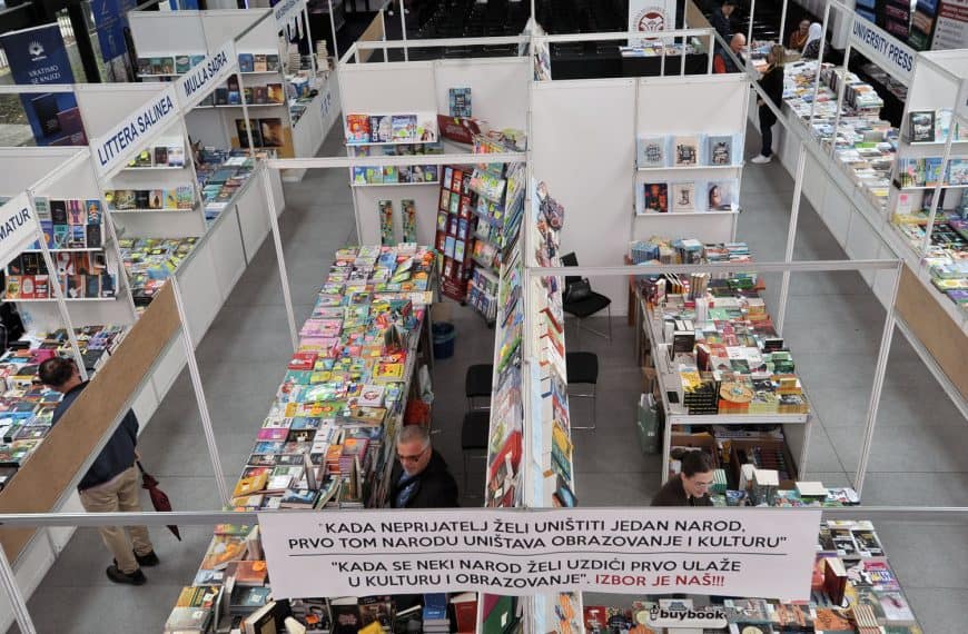 u tuzli otvorena sajam knjige veoma raznovrsna ponuda za citatelje svih generacija