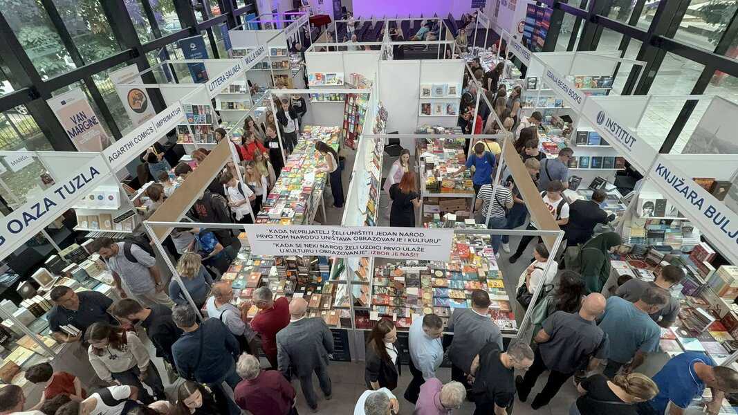 Sajam knjige, Tuzla
