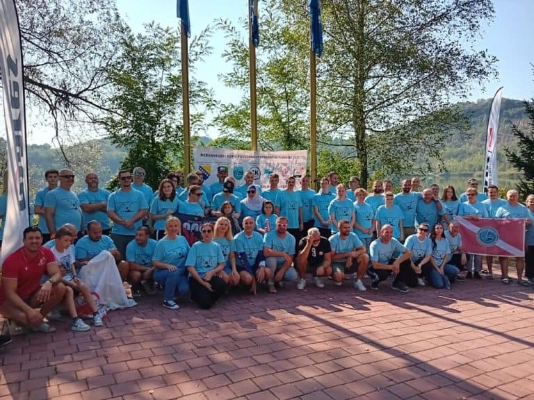 na jezeru kop sicki brod odrzani medjunarodni susreti u podvodnoj fotografiji