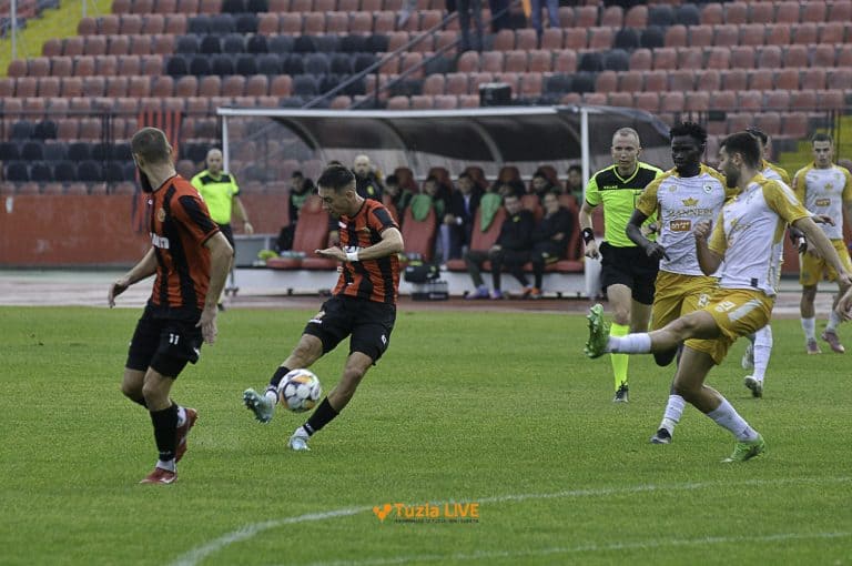 fudbal, sloboda, stupcanica