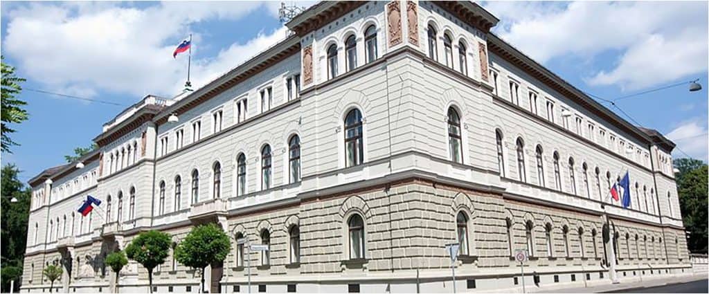 Zgrada Vlade R Slovenije, ostavke ministara