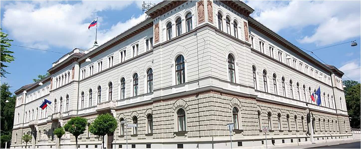 Zgrada Vlade R Slovenije, ostavke ministara