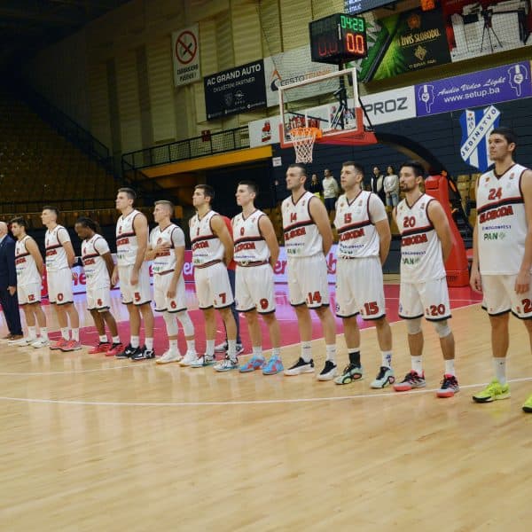 okk sloboda veceras u derbiju drugog kola prvenstva bih gostuje kod leotara u trebinju