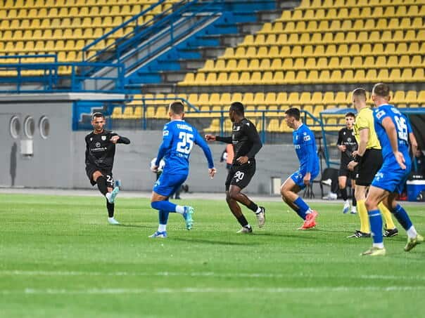 Fudbal, Wwin liga BiH, Posusje, Siroki Brijeg