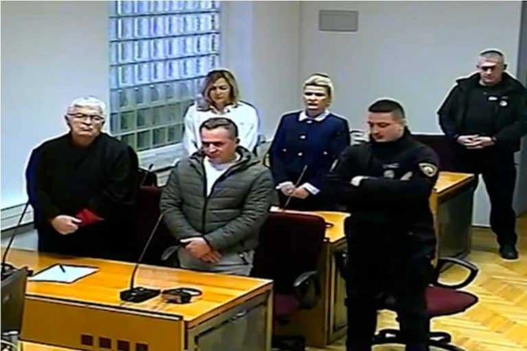 pripadnik jedinice beli orlovi borislav gligorevic osudjen je na 10 godina zatvora zbog silovanja tri zene u liplju tokom rata u bih