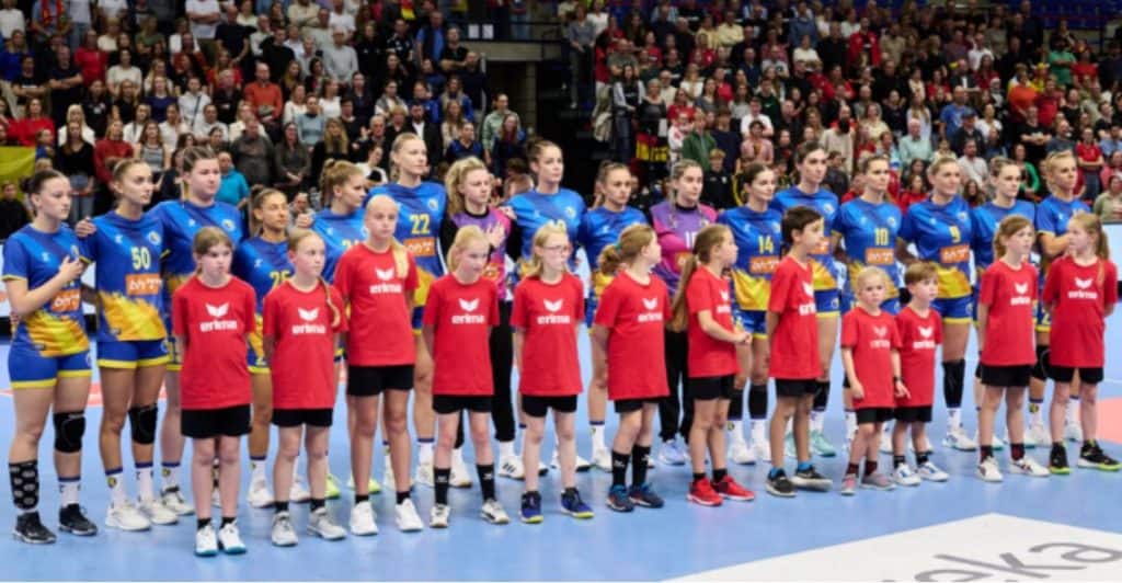 rukometasice bih okupile su se u cazinu uoci kvalifikacija za ep i utakmioca protic svicarske i nizozemske