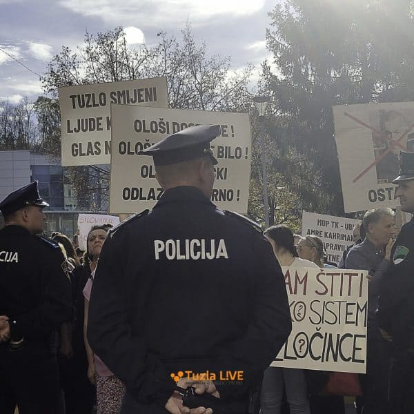 Protesti Tuzla