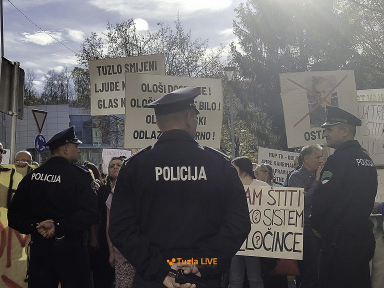 Protesti Tuzla
