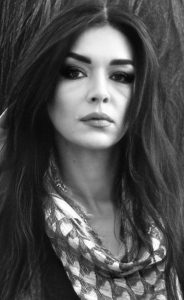 Amra Ribic Zabus, kolumnistica