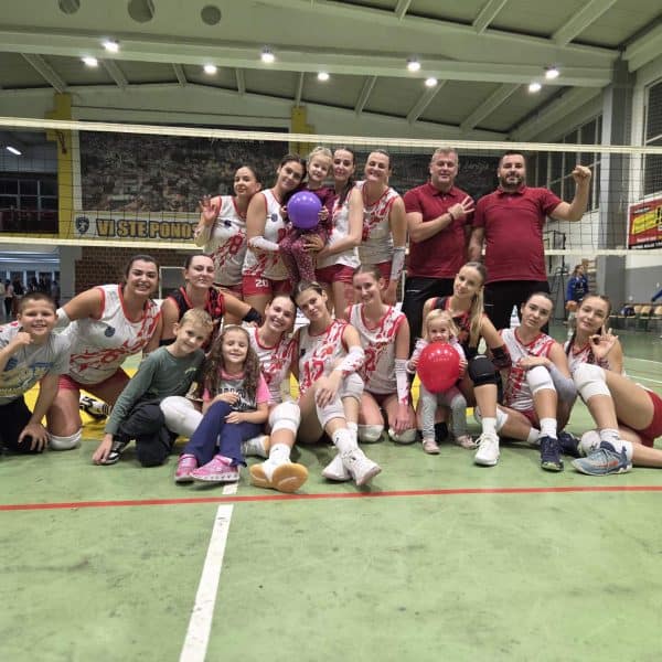 Sedma pobjeda: Odbojkašice Slobode slavile u Gračanici bez izgubljenog seta! (Foto)