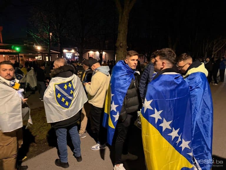 Bec, navijaci, fudbal