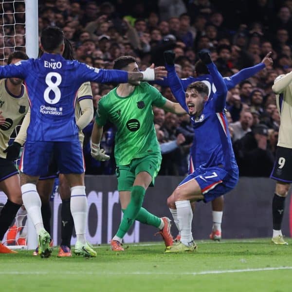 Chelsea nokautirao Barcelonu, Manchester City posrnuo kod kuće