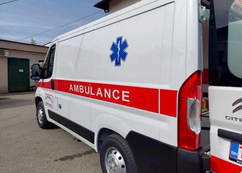 nekoliko sestena mjestana donje orahovice javilo se za pomoc ljekarima nakon stomacnih tegoba sunja se na trovanje vodom ili hranom