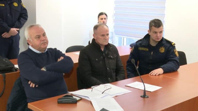 mehmed vzukalic dobio 45 godiuna zatvora za triostruko ubistvo u gimnaziji u sanskom mostu