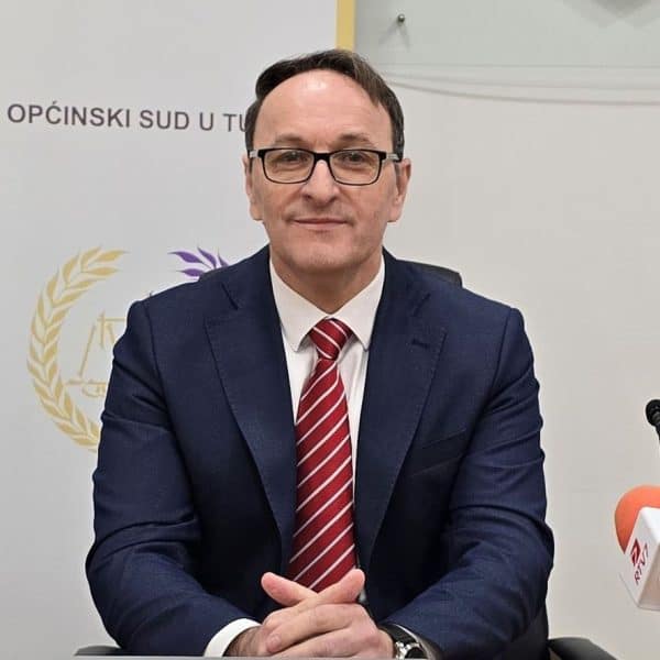 vstv je ne danasnjoj sjednici u sarajevu imenovao nove vrsioce duznosti u pravosudnim institucijam bih na celo kantonalnog suda u tuzli postavljen muhamed tulumovic