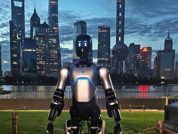 Kina, robot, 100 km