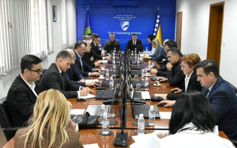 na danasnjoj redovnoj sjednici vlada tk je usvojila akcioni plan protiv trgovine ljudima