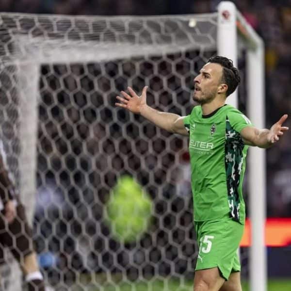 Navijači kluba za koji igra odali priznanje Harisu Tabakoviću