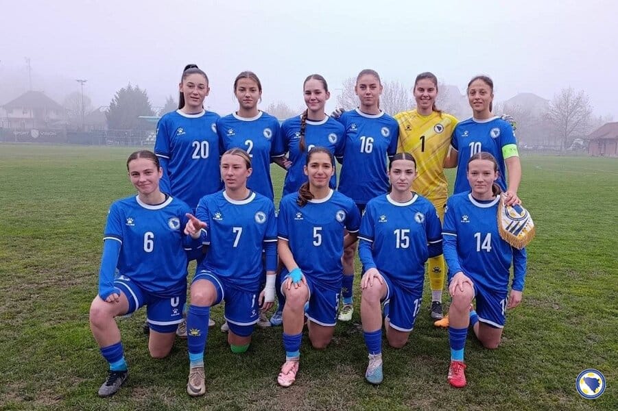 Ubjedljiva pobjeda bh. juniorki, napunile mrežu San Marina, ali dalje idu Rumunke!