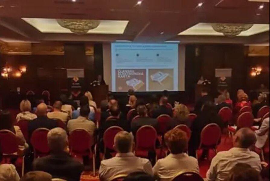 u tuzli uprilicena manifestacija plamen stvaranja posvecena obrtnicima u tk dodjeljenje nagrade najboljim