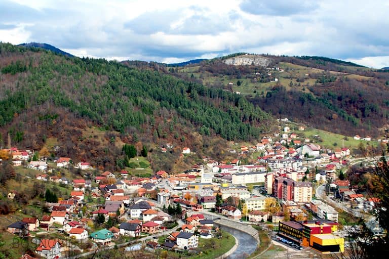 policija i tuzilastvo zdk pokrenuli su istragu povodom navoda o maloljetnickom zlostavljanju u os hasan kikic podrucna skola careva cuprija u olovu