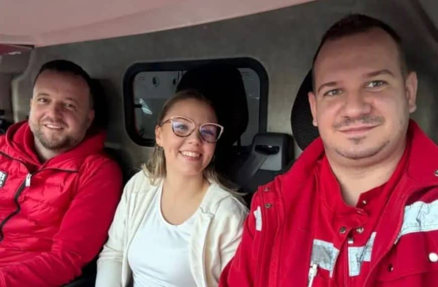 U sanitetskom vozilu na putu ka UKC Tuzla rođena beba