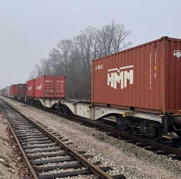 Suha luka Tuzla zvanično otvorena: Prvi voz iz Rijeke stigao na novi terminal