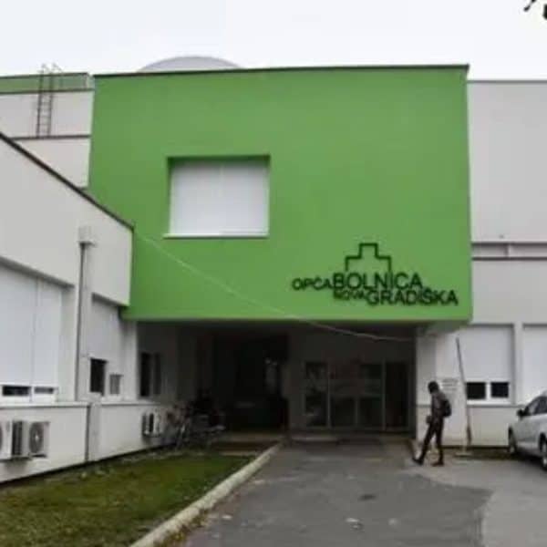bolnica u gradisci greskom proglasila mrtvom baku