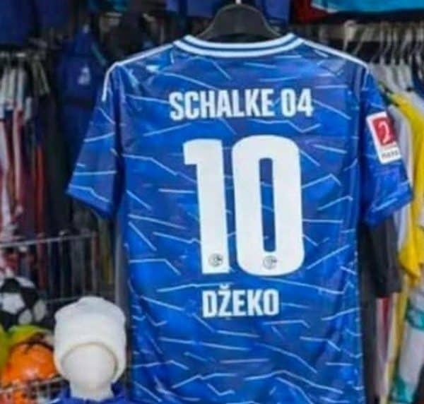 dres shalcke sa prezimenon dzeke pojavio se na pijaci arizona i prije nego je naš napadac potpisao ugovor sa njemackim klubom