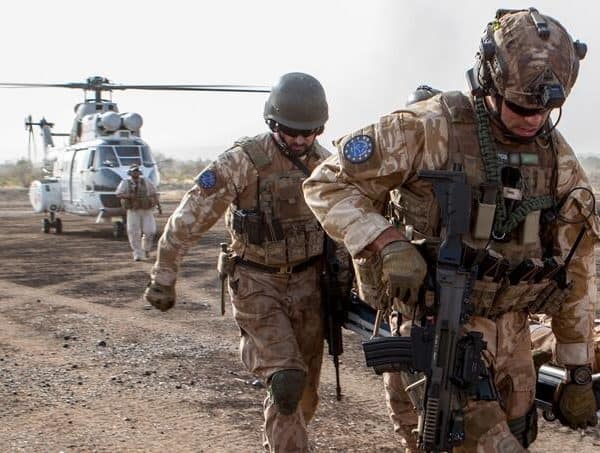 evropaska unija formira sopstvenu vosjsku koju bi trebalo sacinjavati oko 100 hiljada vojnika