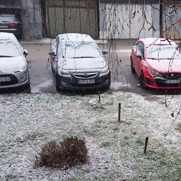 snijeg od jutros pada u vecem dijelu bih i siri se na sve dijelove zemlje