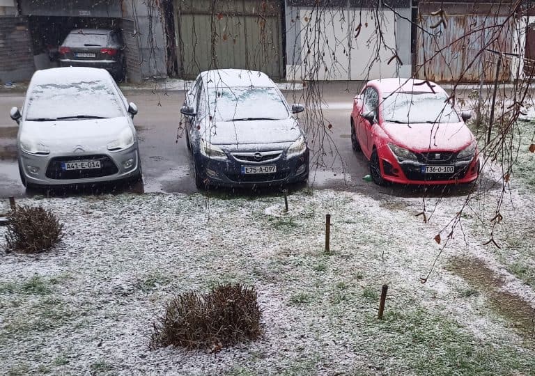 snijeg od jutros pada u vecem dijelu bih i siri se na sve dijelove zemlje