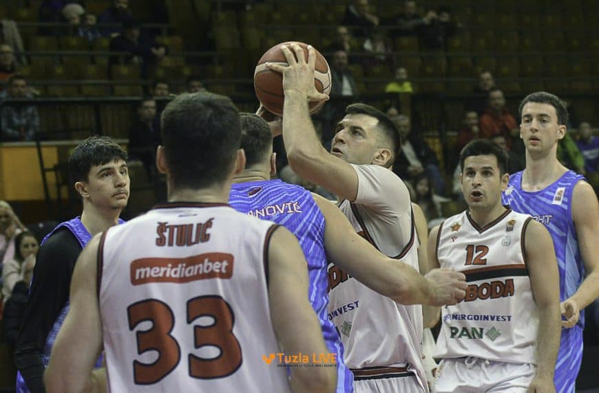 OKK Sloboda Energoinvest slavila protiv Studenta Igokee u ‘tvrdoj’ utakmici (Foto)