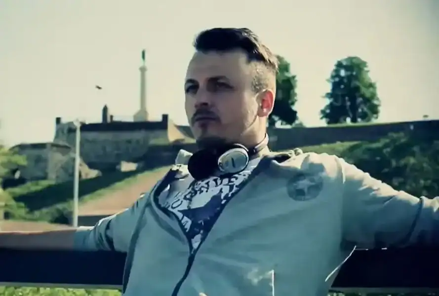 U Beogradu nakon nastupa otet pjevač