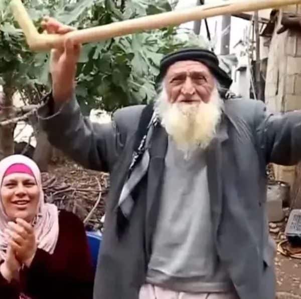 Suliman Al-Mul iz Libana 123-godišnjak iz libana za dugovjecan zivot preporucuje ispijanje caja od rogaca majcine dusice kvinoje i anisa