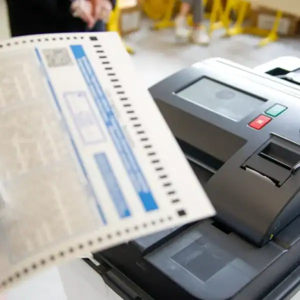 Milioni su spremni, ali vrijeme curi: Hoće li u BiH oktobarski izbori biti provedeni bez prevara?