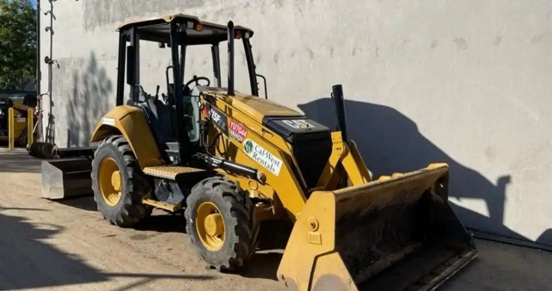 Bagerista doživio nesreću na radu, preminuo na putu za bolnicu